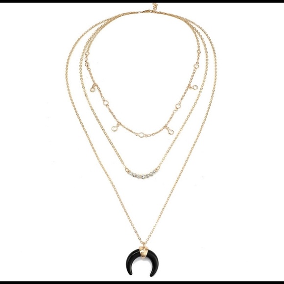 Multilayer Rhinestone Horn Necklace - Picture 4 of 7